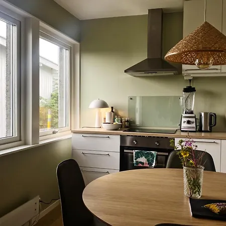 In With Free Parking And Great View, Sleep 3 People Appartement *