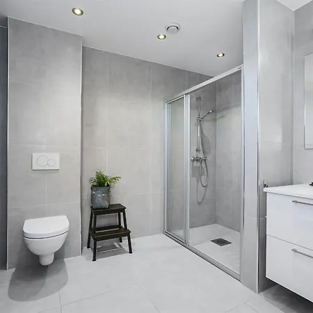 In With Free Parking And Great View, Sleep 3 People